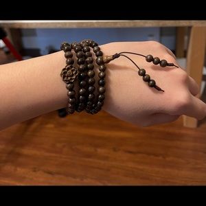 108 beads Agarwood Bracelet With Charm Flower
